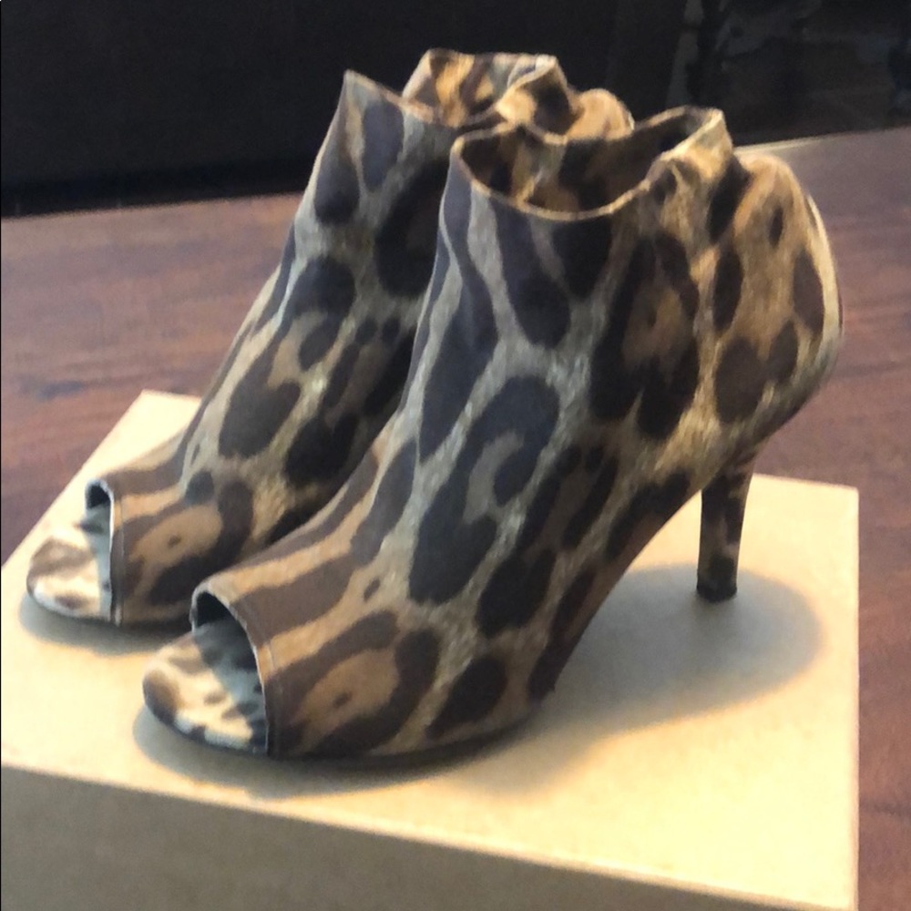 Dolce and Gabbana Leopard print, peep toe booties.